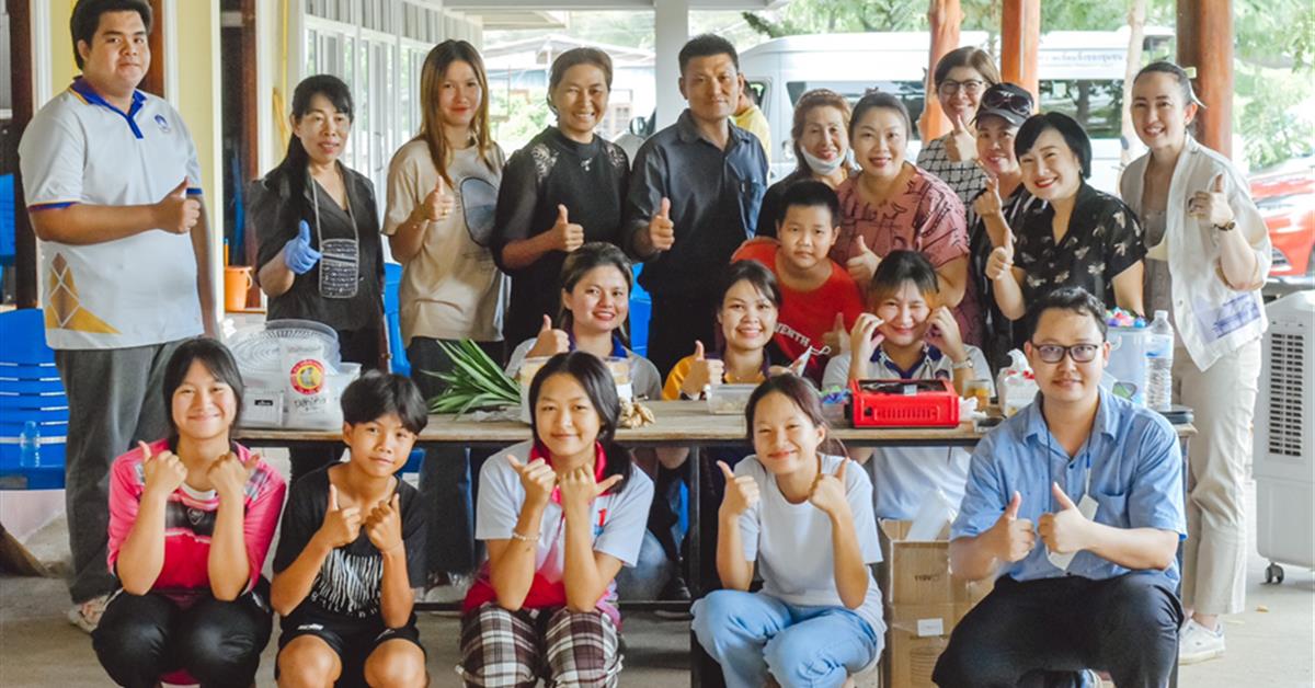 คณะศิลปศาสตร์ดำเนินโครงการอบรมและ Workshop เรียนรู้การผลิตผลิตภัณฑ์วุ้นกรอบขิง